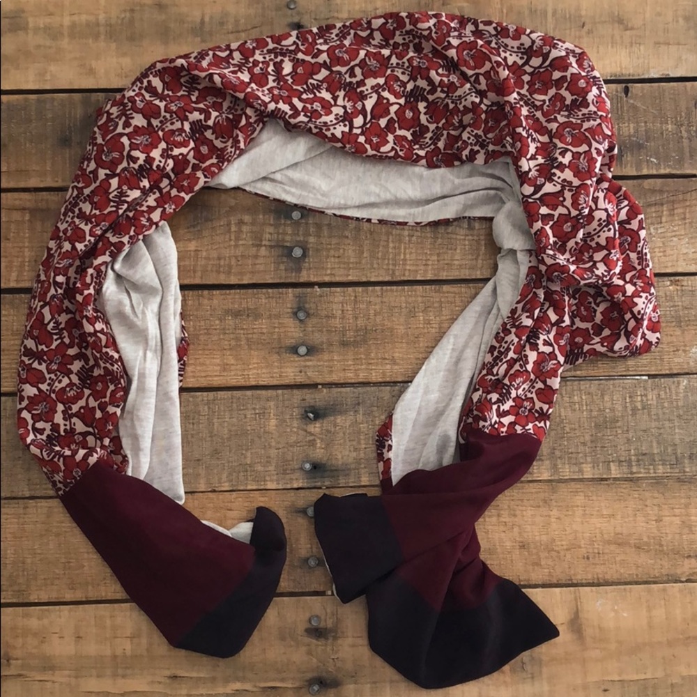 LOFT lined scarf
